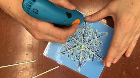 3D doodler snowflake